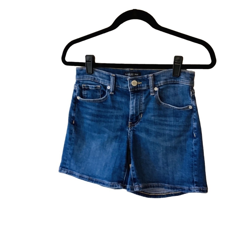 Banana Republic Premium Denim Mid-Rise Shorts 25